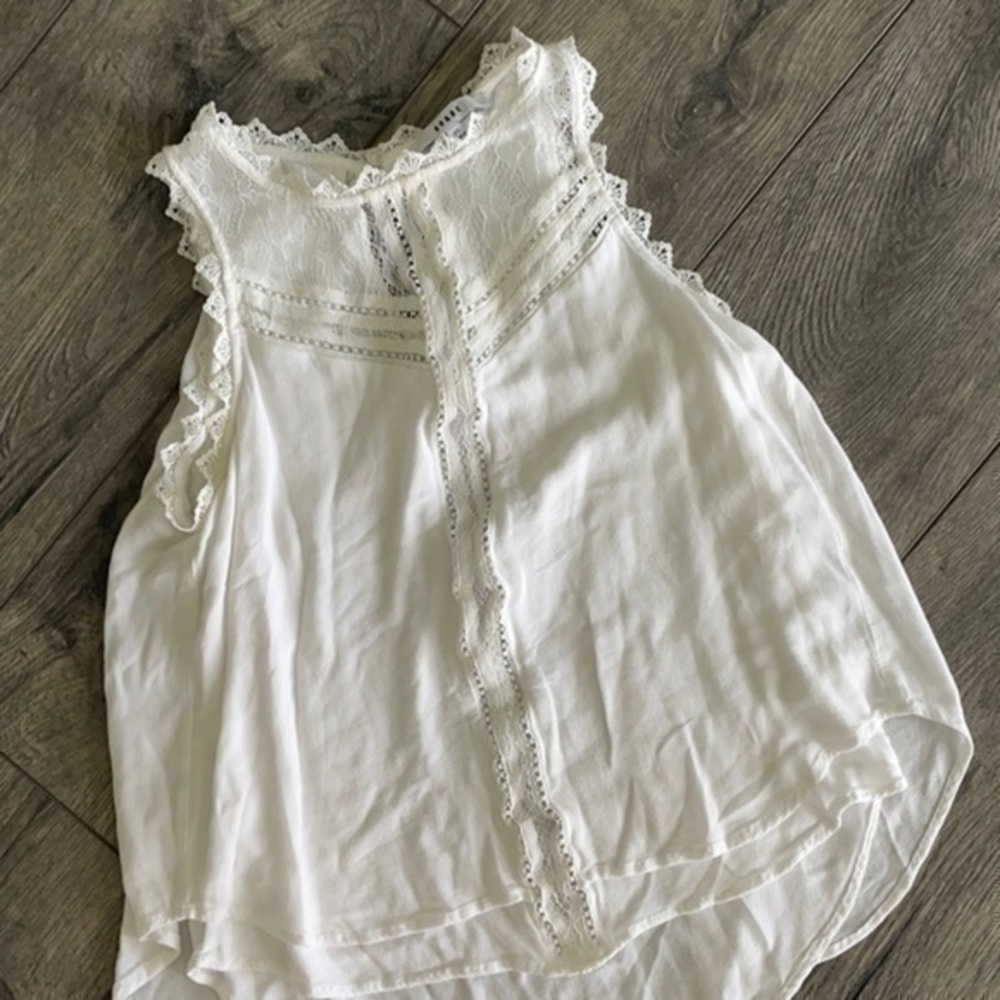 Ro & De top XS white lace top